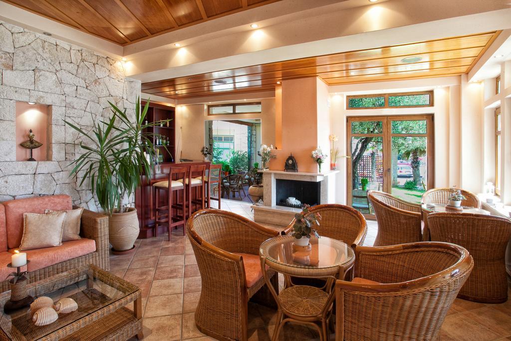 Hotel Paralio Possidi Luaran gambar