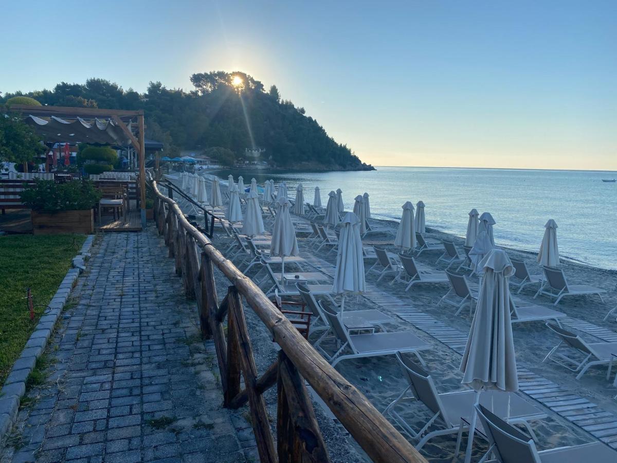Hotel Paralio Possidi Luaran gambar