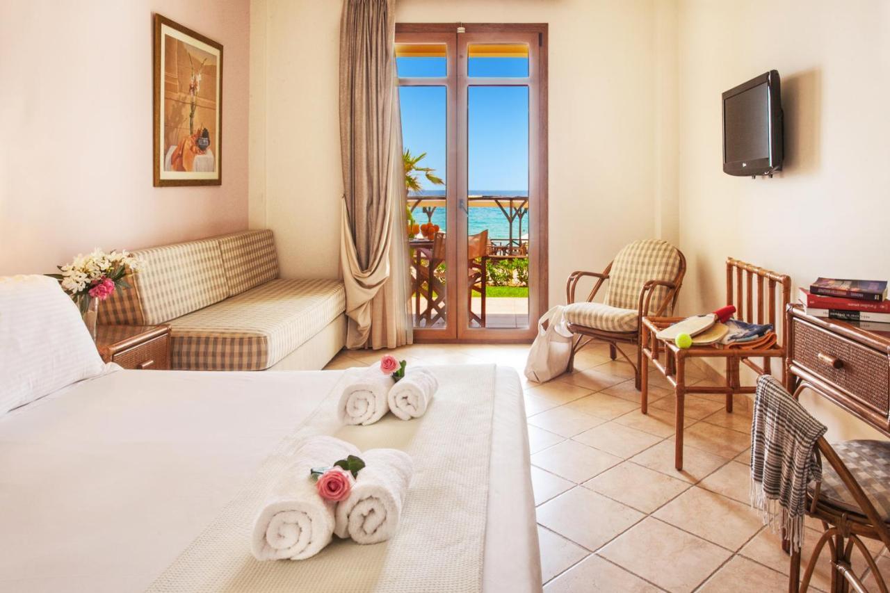 Hotel Paralio Possidi Luaran gambar